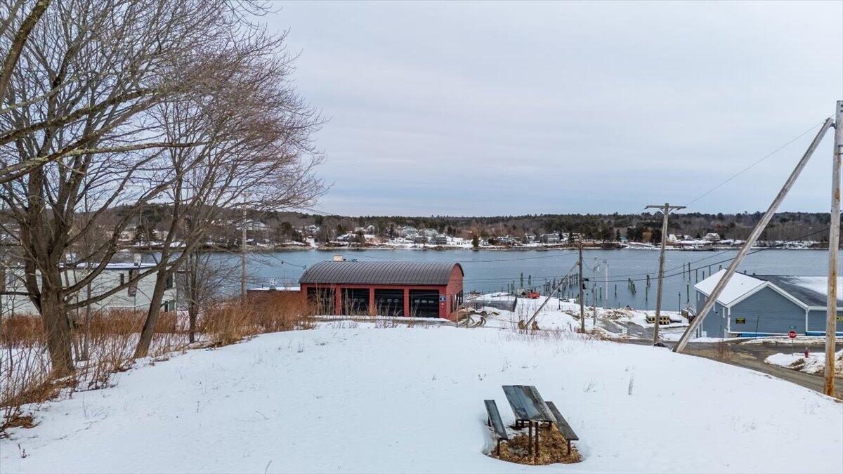 1 Miller Street Belfast ME 04915