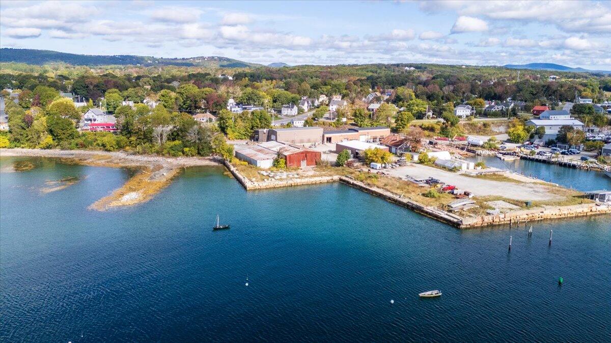 779 Main Street Rockland ME 04841