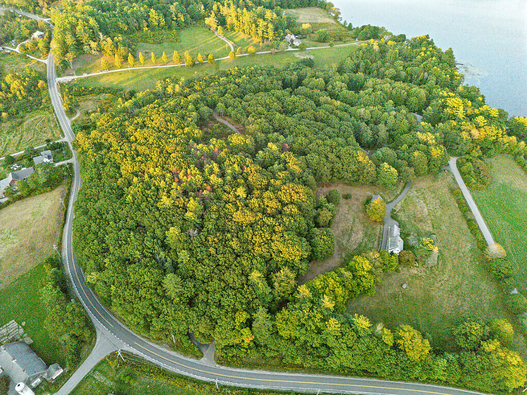 26 Lake Meadow Lane Newcastle ME 04553