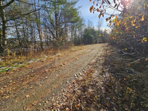 M5, L87-1 Main Street Palmyra ME 04965