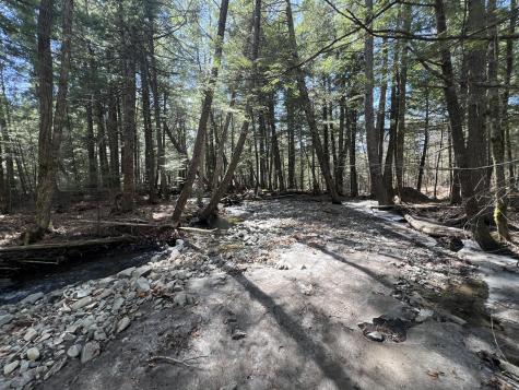 025-026 Between Goodrich N Mahoney Hil Bingham ME 04920