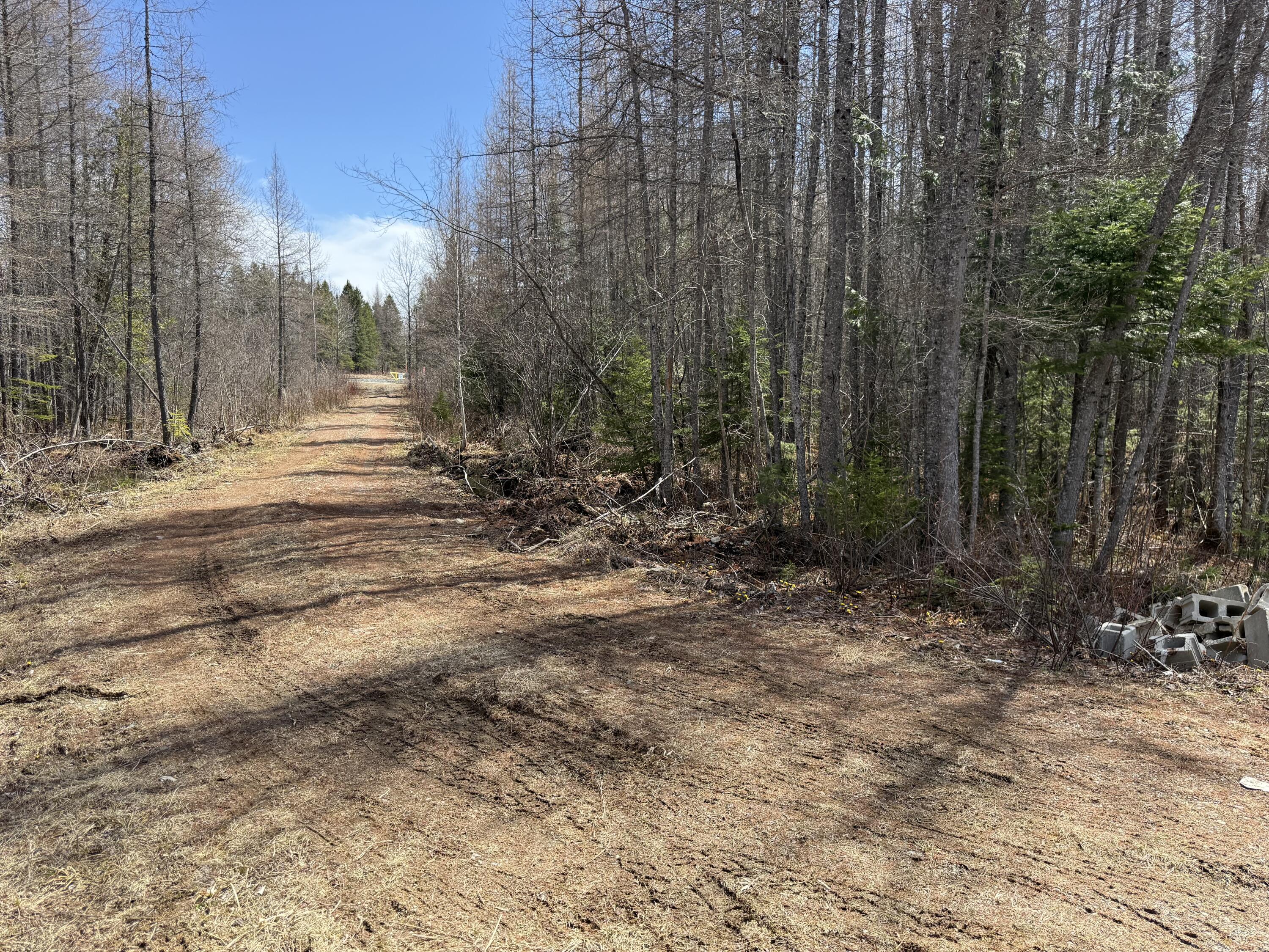M10L4-1 Yard Road Oakfield ME 04763