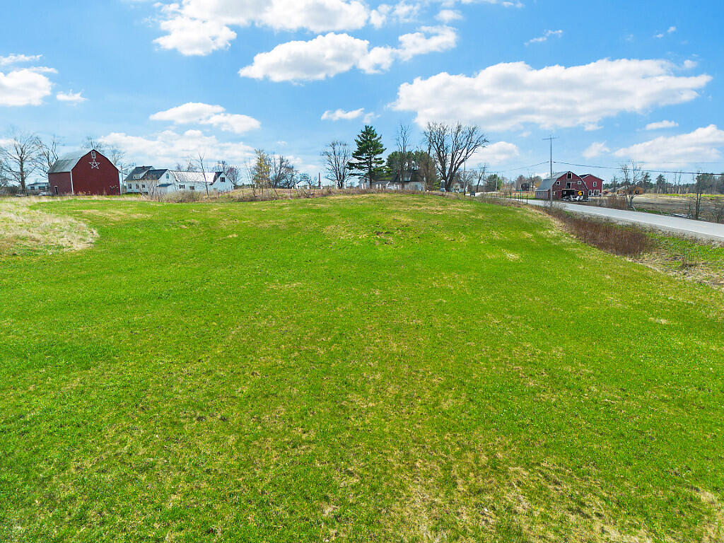 1.3 River Road Benton ME 04901