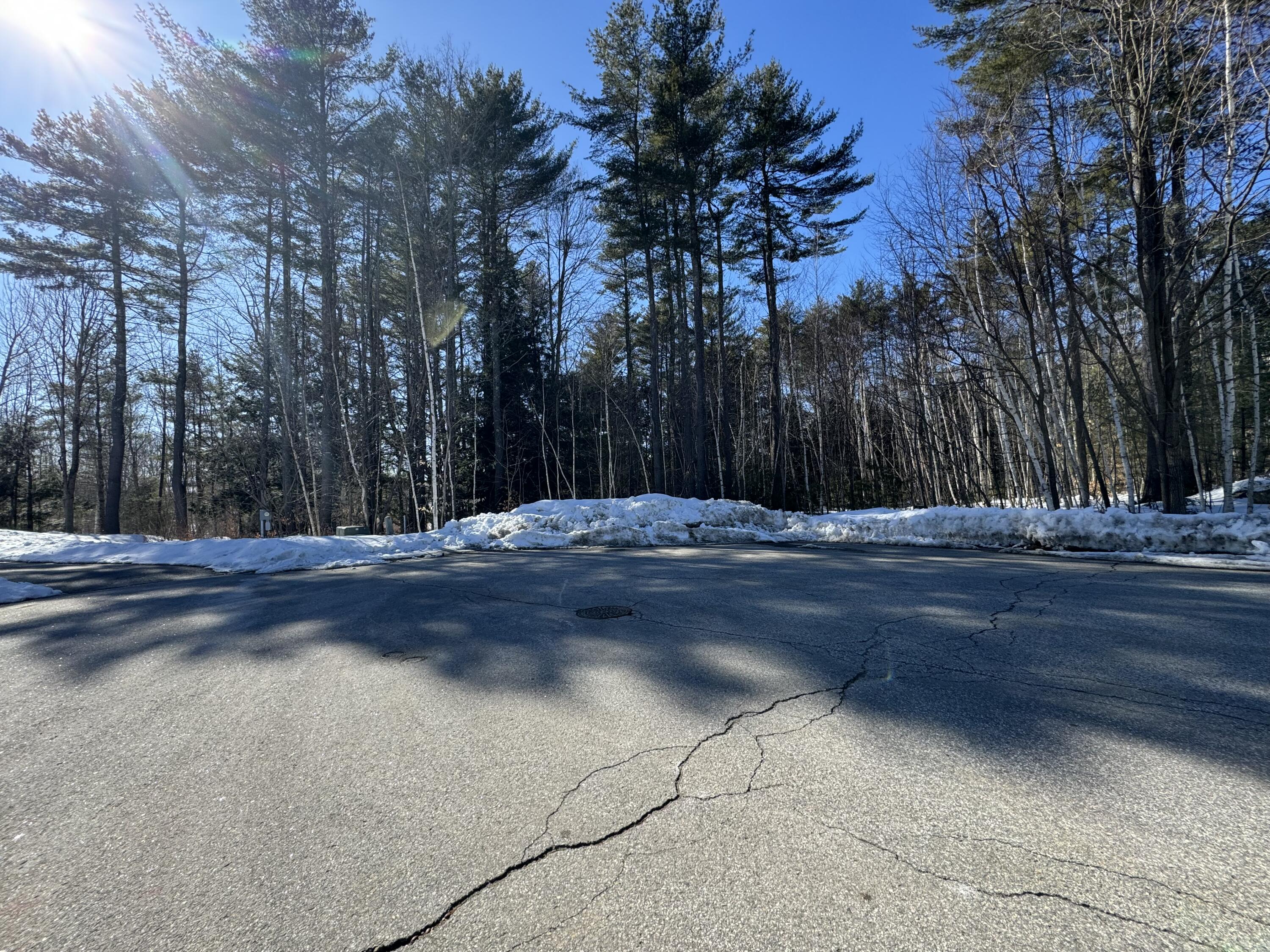 15 Macadamia Lane Lewiston ME 04240