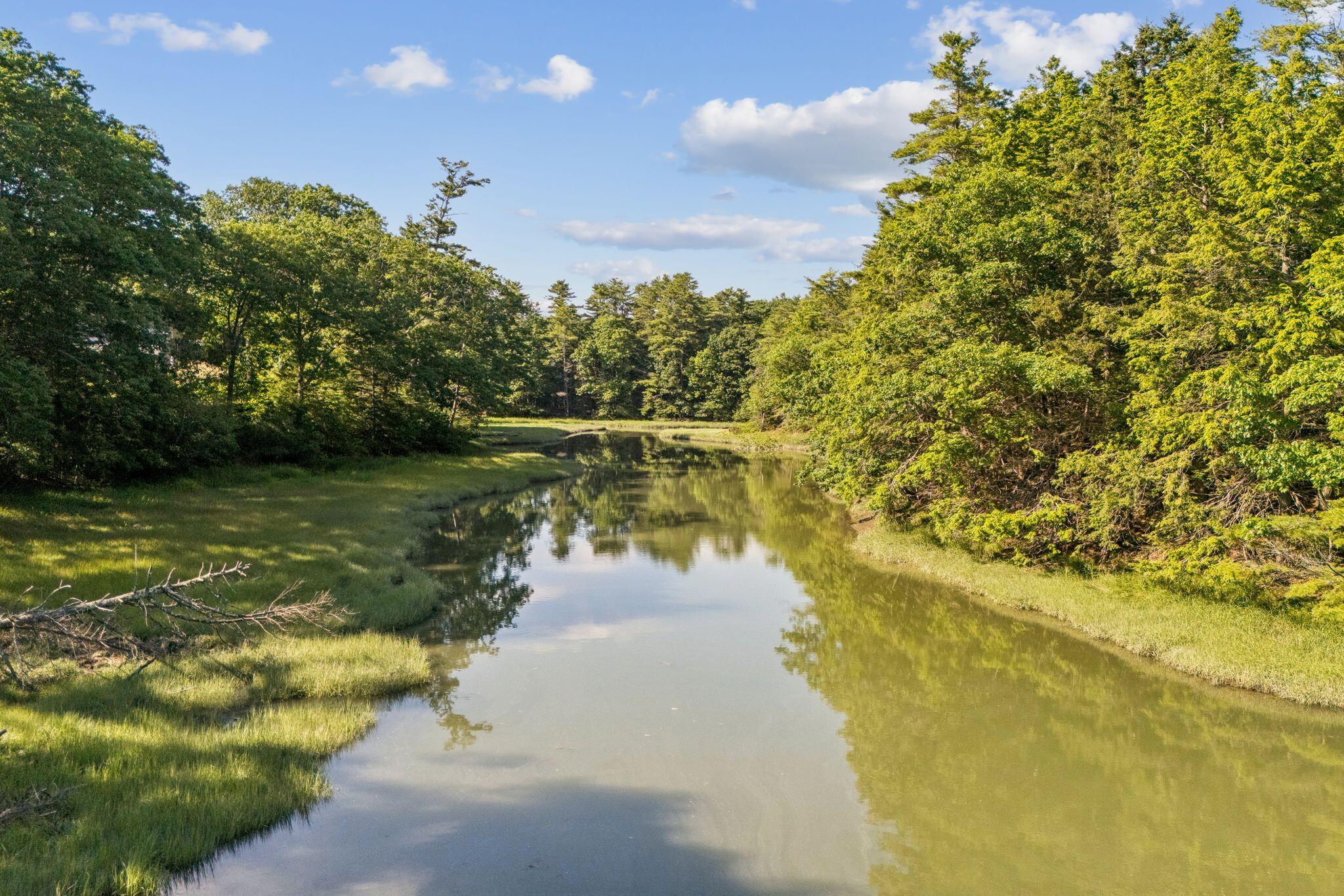 29 Crows Nest Drive Freeport ME 04032