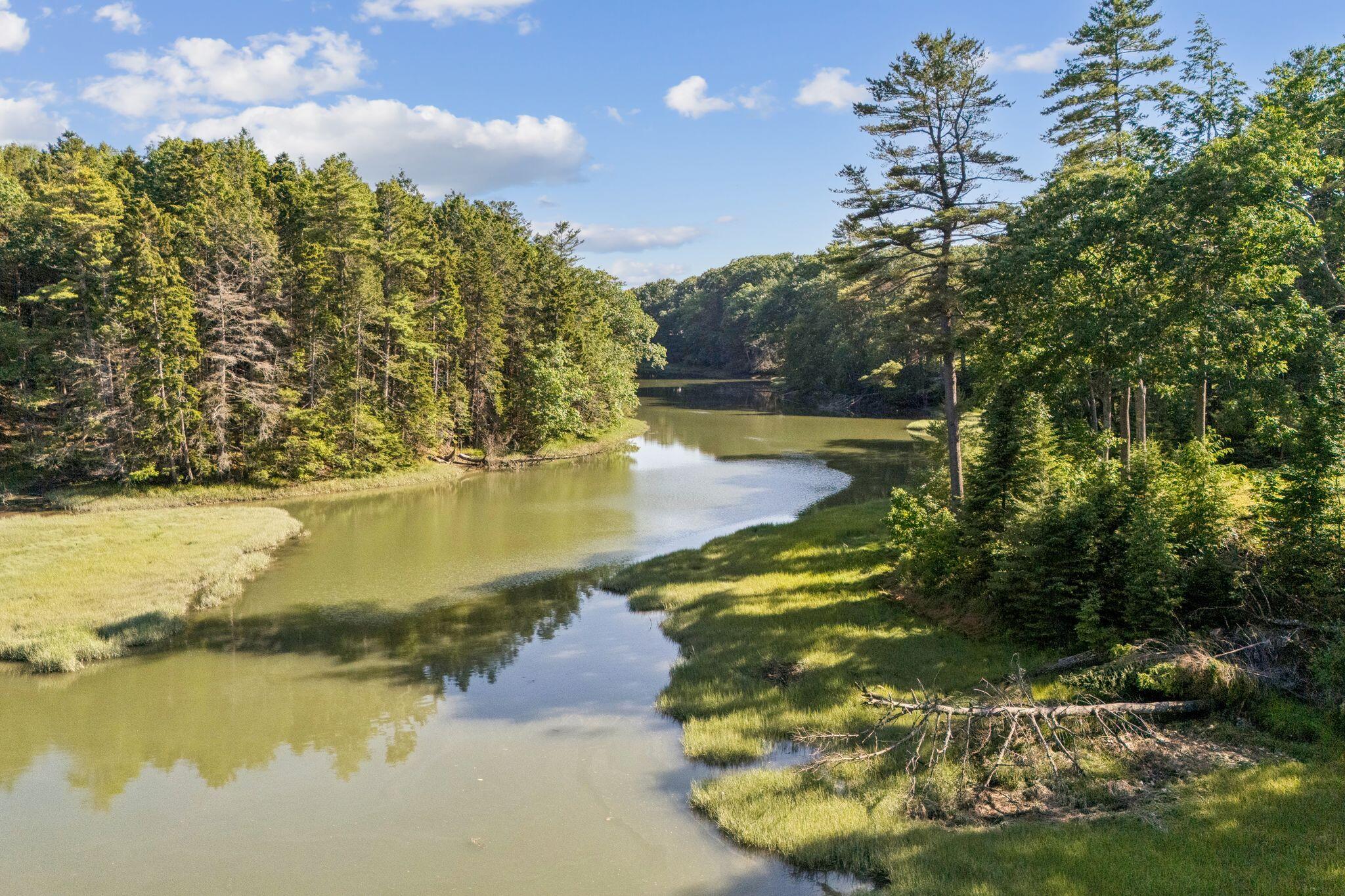 29 Crows Nest Drive Freeport ME 04032