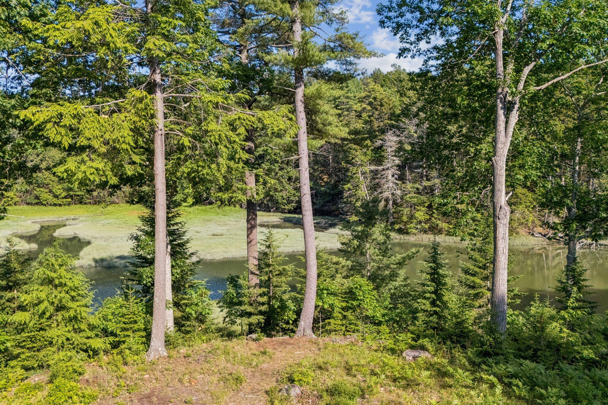 29 Crows Nest Drive Freeport ME 04032