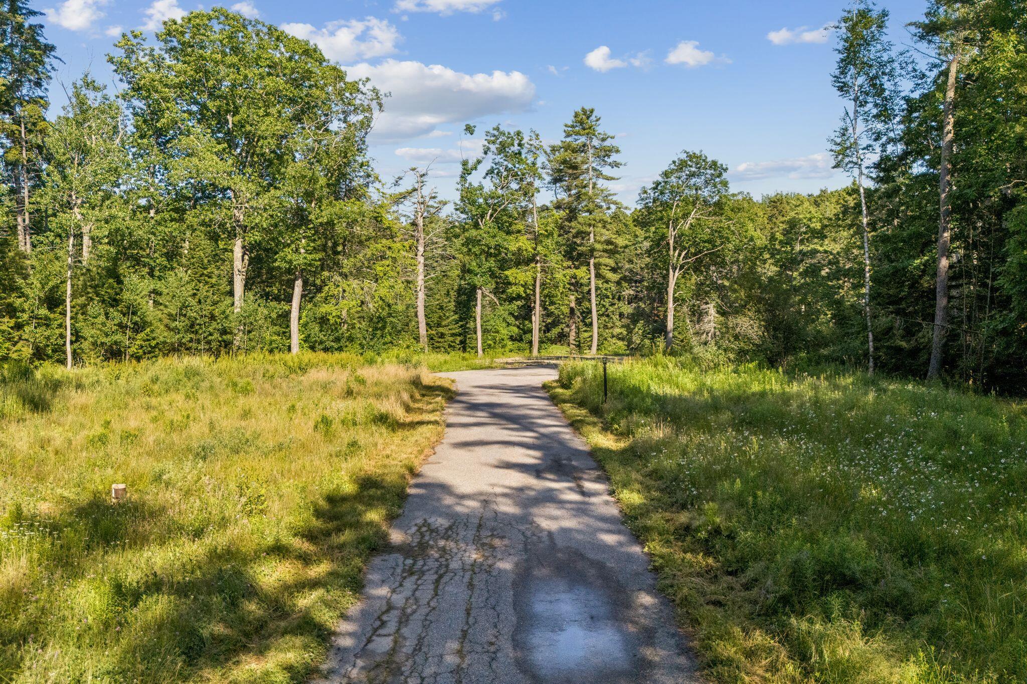 29 Crows Nest Drive Freeport ME 04032