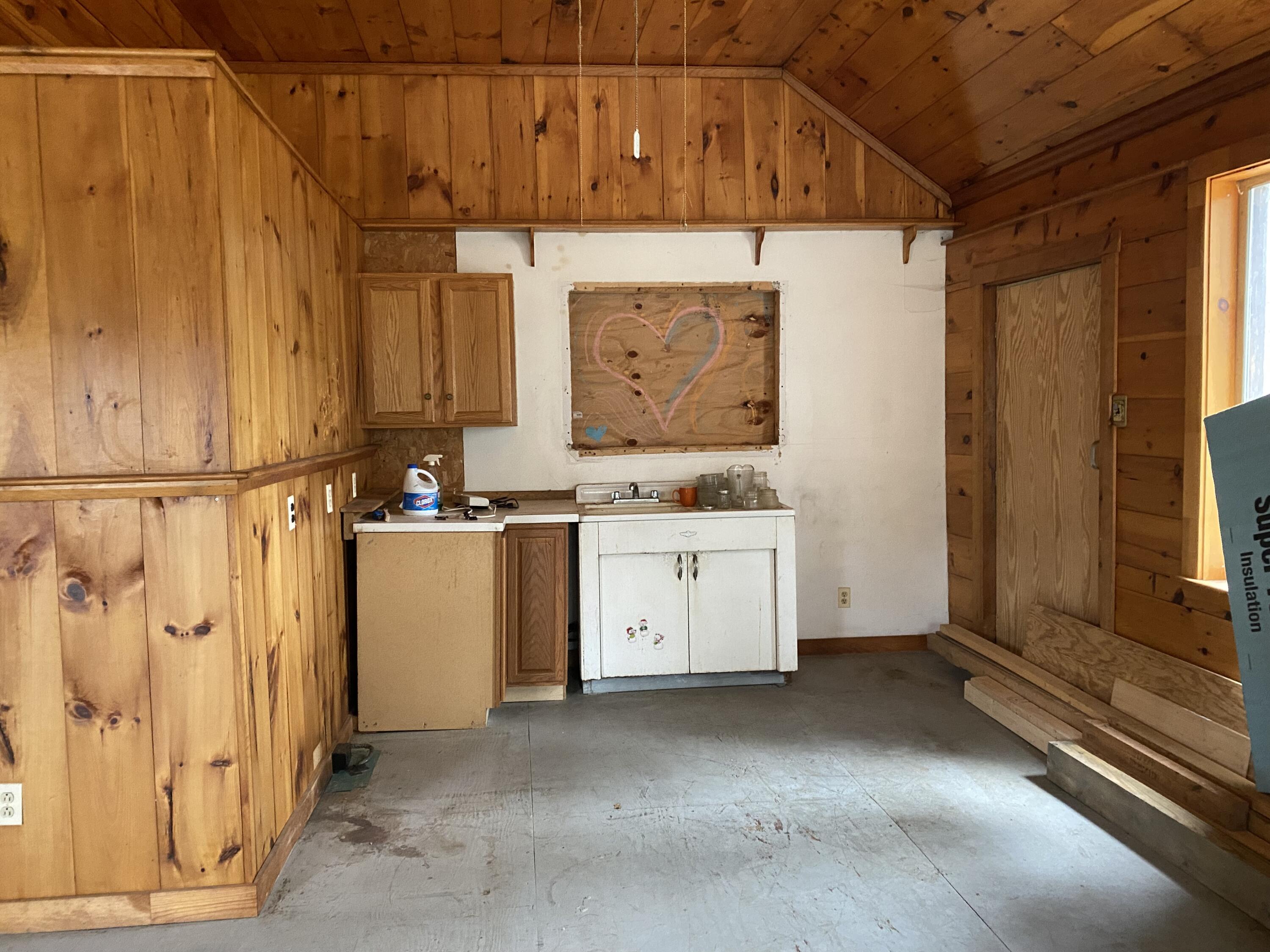 20 Otter Lane Whitefield ME 04353