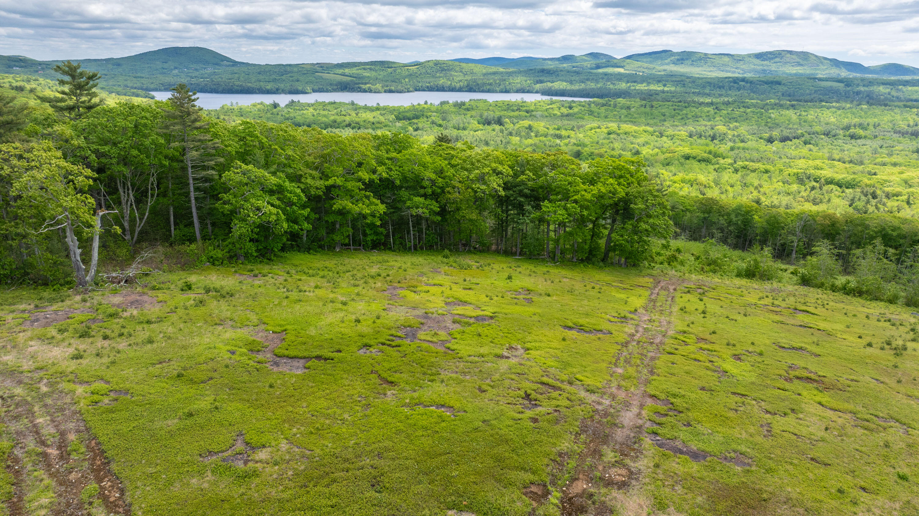 983 Barrett Hill Road Union ME 04862