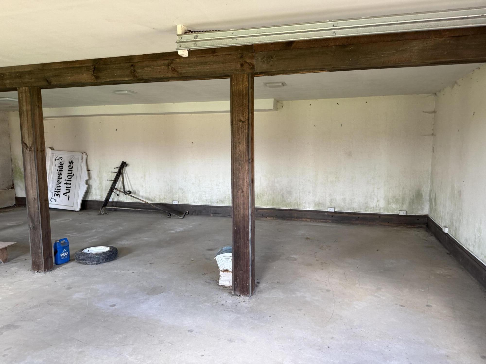 865 N Main Street Winterport ME 04496