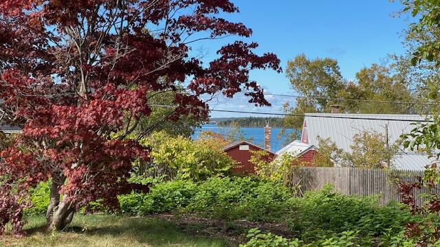 11 Lovelace Street Eastport ME 04631