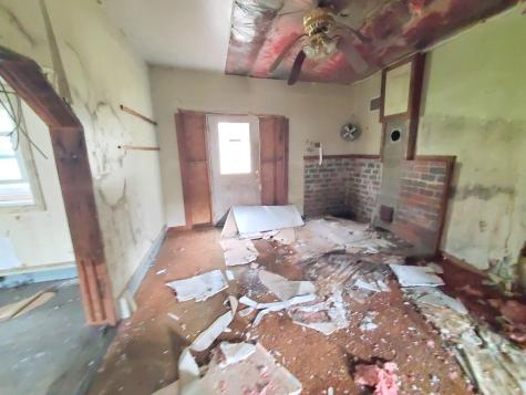 62 Shibles Road Knox ME 04986