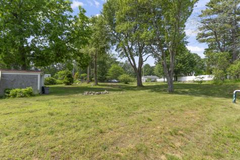 4 Hamlin Place York ME 03909