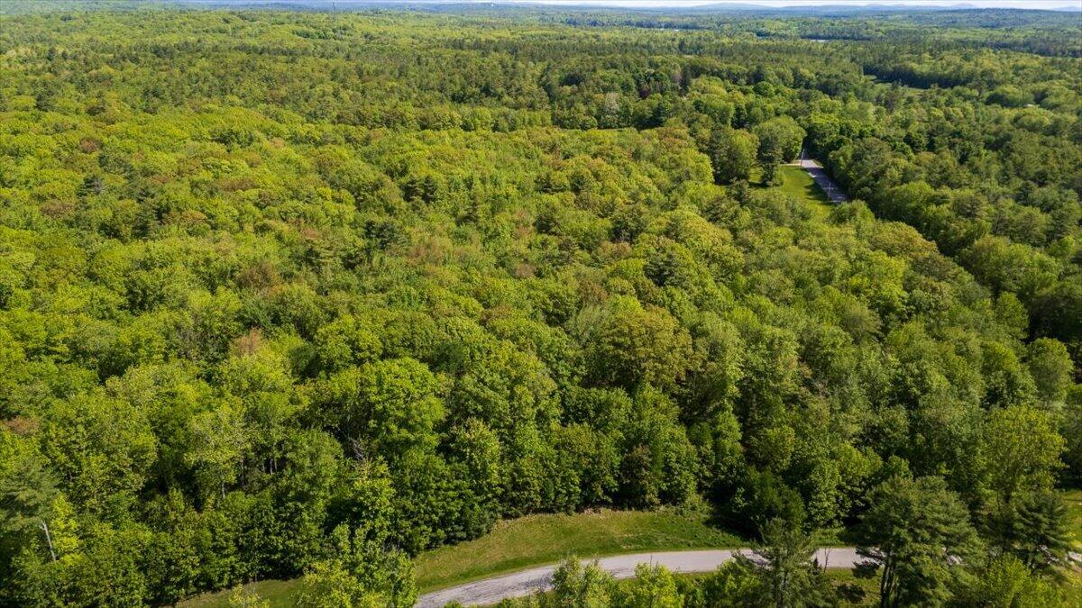 31-2 Nissen Farm Lane Damariscotta ME 04543