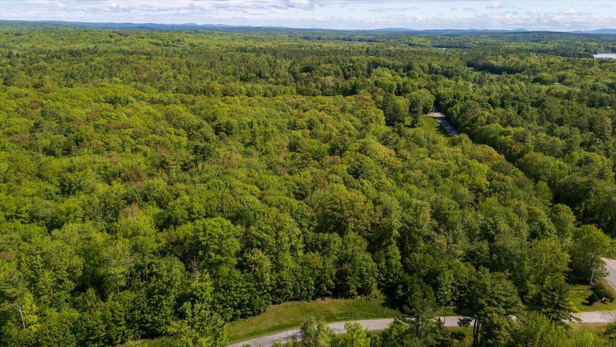 31-2 Nissen Farm Lane Damariscotta ME 04543