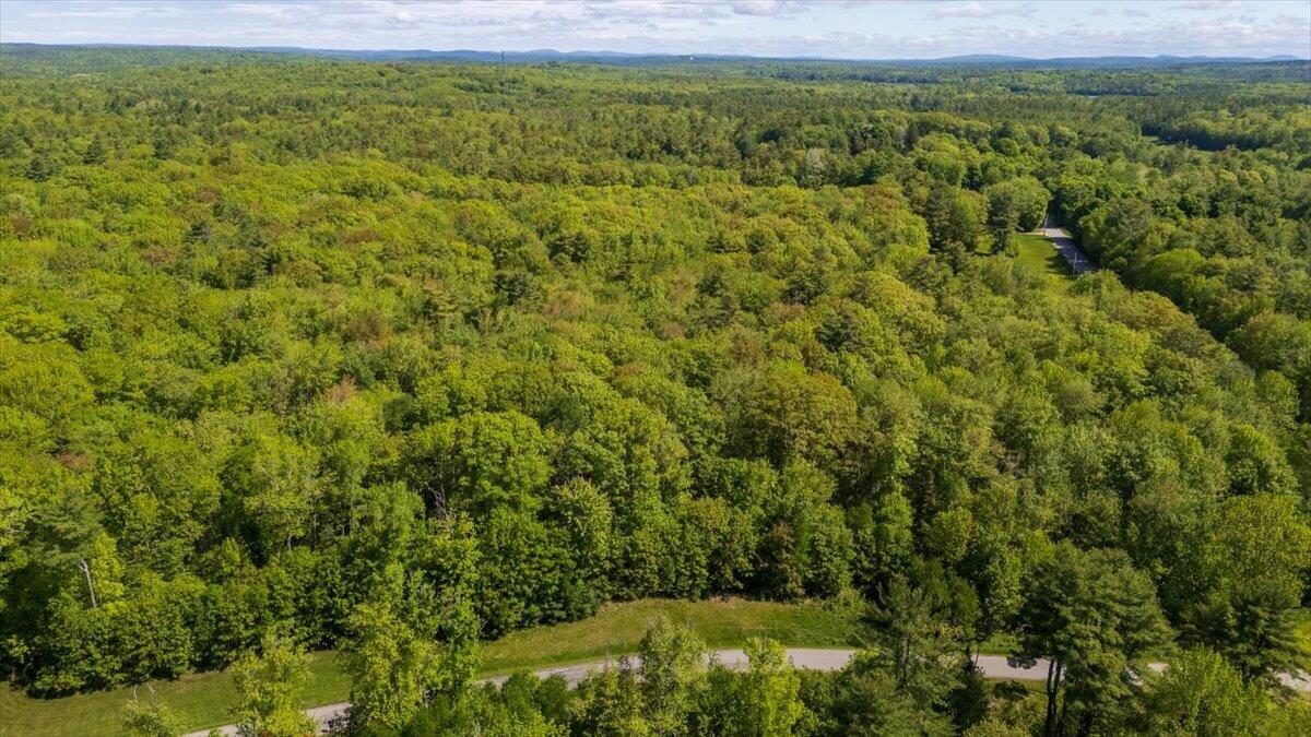 31-2 Nissen Farm Lane Damariscotta ME 04543