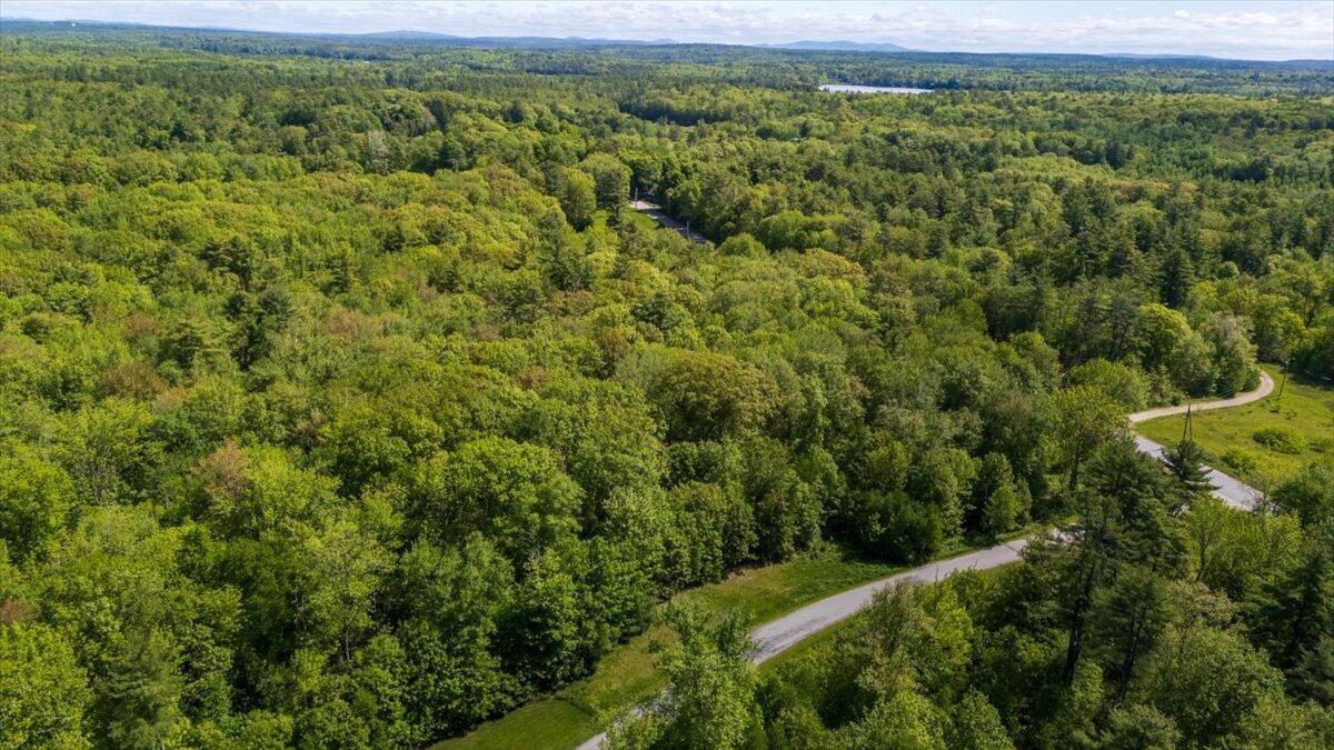 31-2 Nissen Farm Lane Damariscotta ME 04543