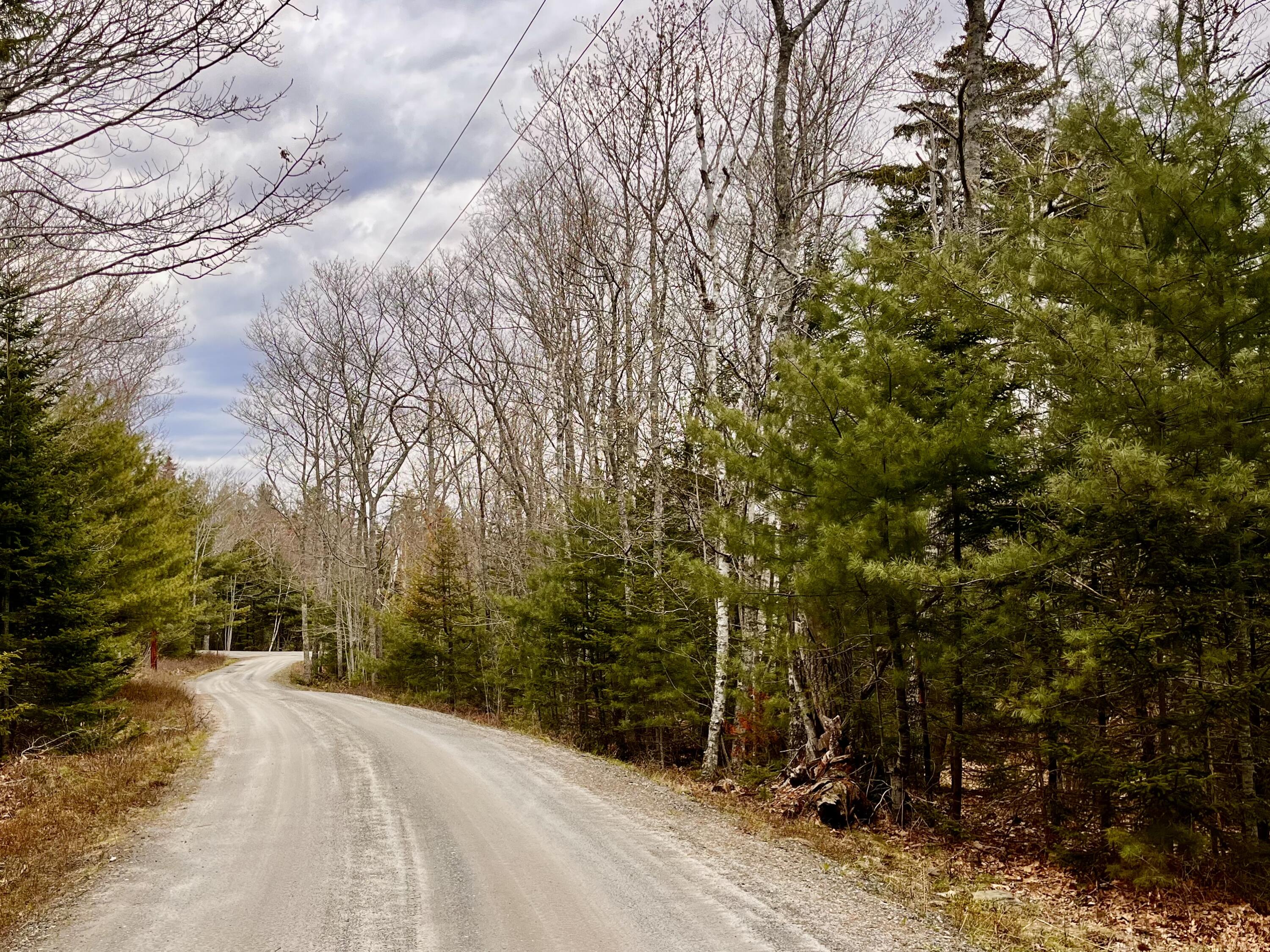 92L Russell Road Bristol ME 04541