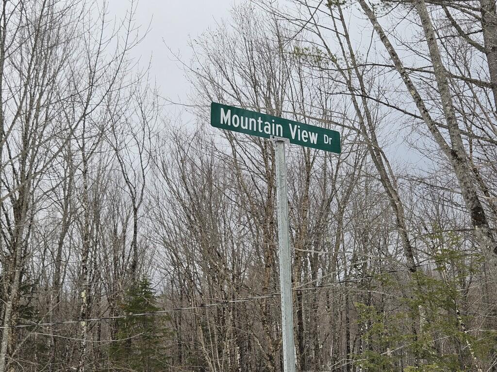 2 W Mountain View Estates West Drive Temple ME 04984