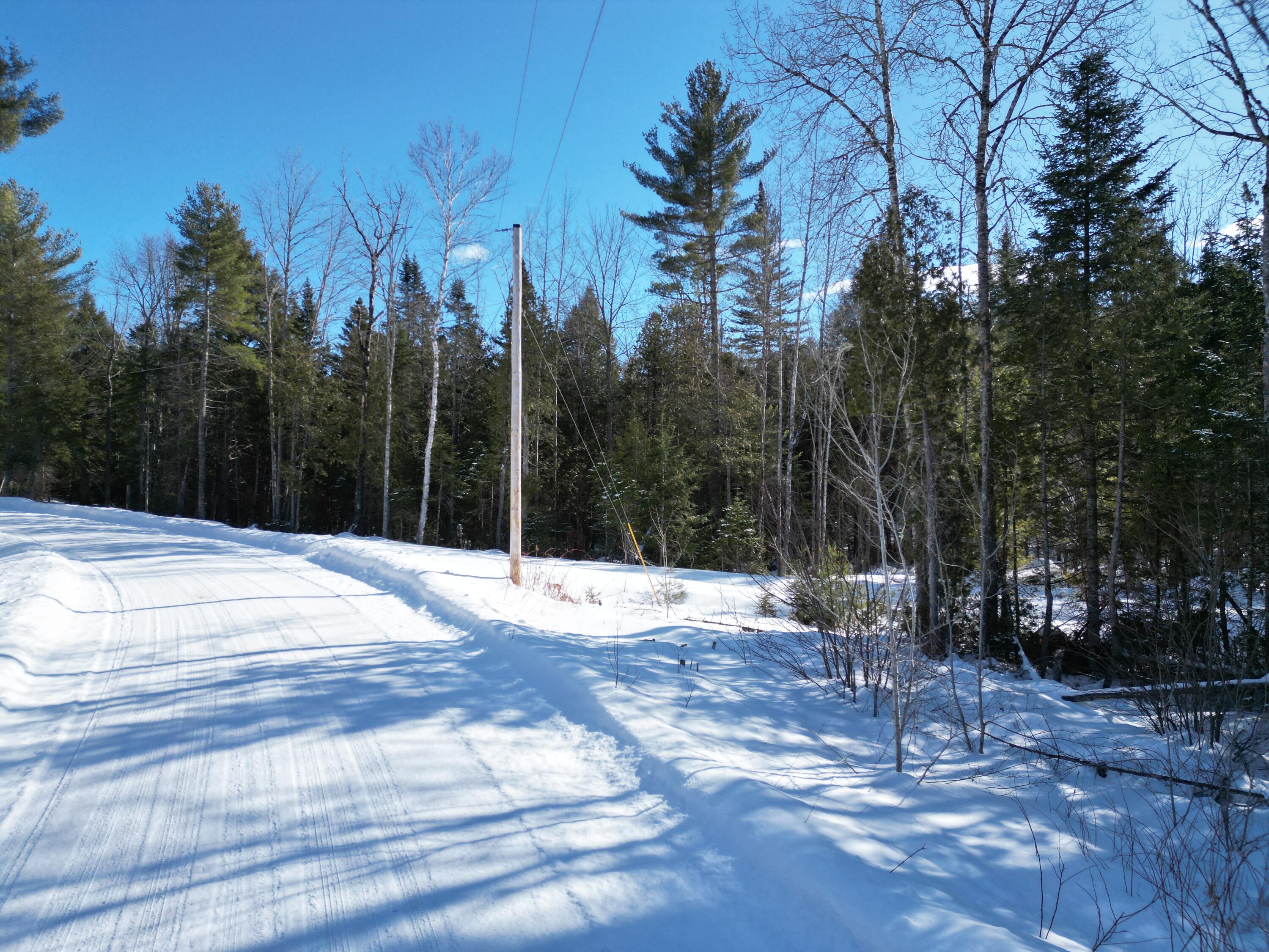 20 Twin Springs Lane Lincoln ME 04457