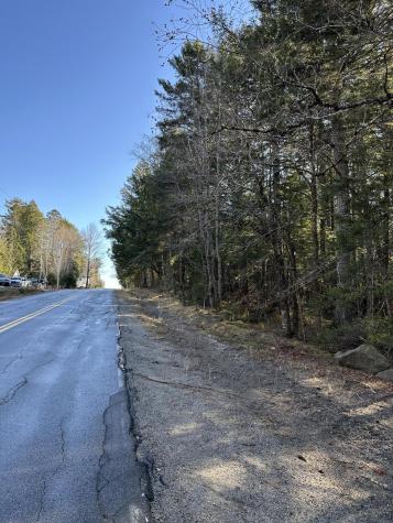 M7L27 Route 200 Waltham ME 04605