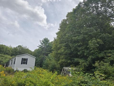 105 Old Sheepscot Road Wiscasset ME 04578