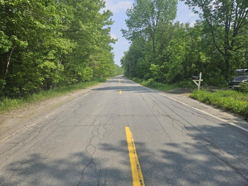2016 2016 Hudson Road Hudson ME 04449