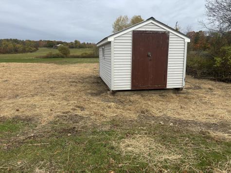 82 Back Road Skowhegan ME 04976