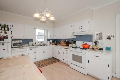 32 Melbourne Street Portland ME 04101