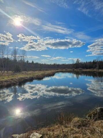 1075 Sunset Avenue Glenburn ME 04401