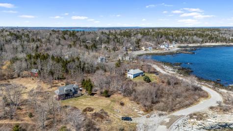 736 Seashore Avenue Portland ME 04108