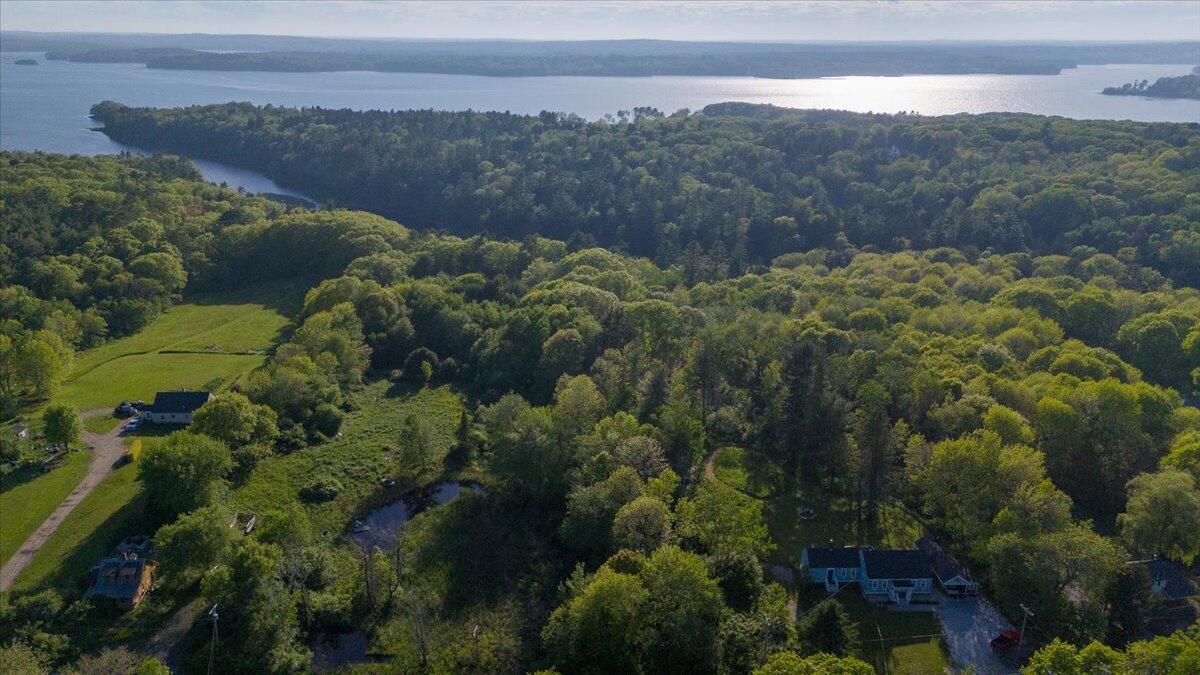 2195 Friendship Road Waldoboro ME 04572