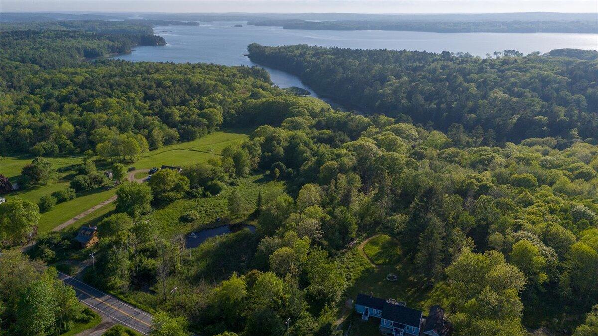 2195 Friendship Road Waldoboro ME 04572