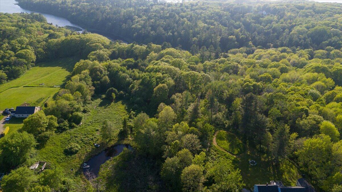 2195 Friendship Road Waldoboro ME 04572