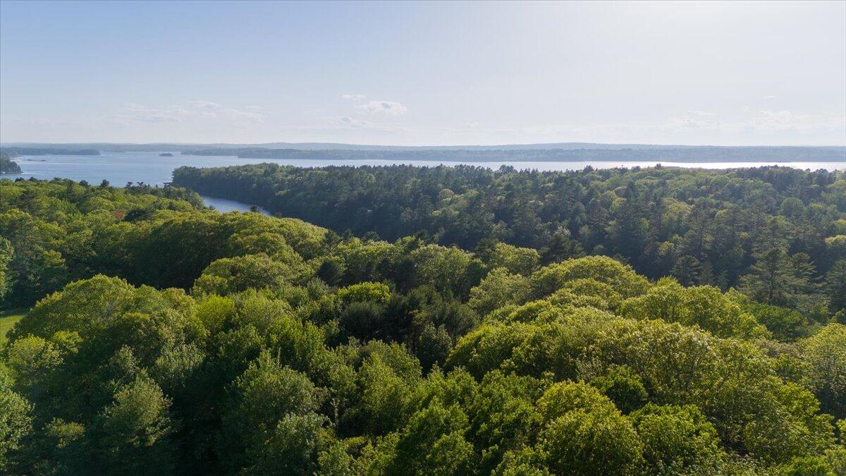 2195 Friendship Road Waldoboro ME 04572