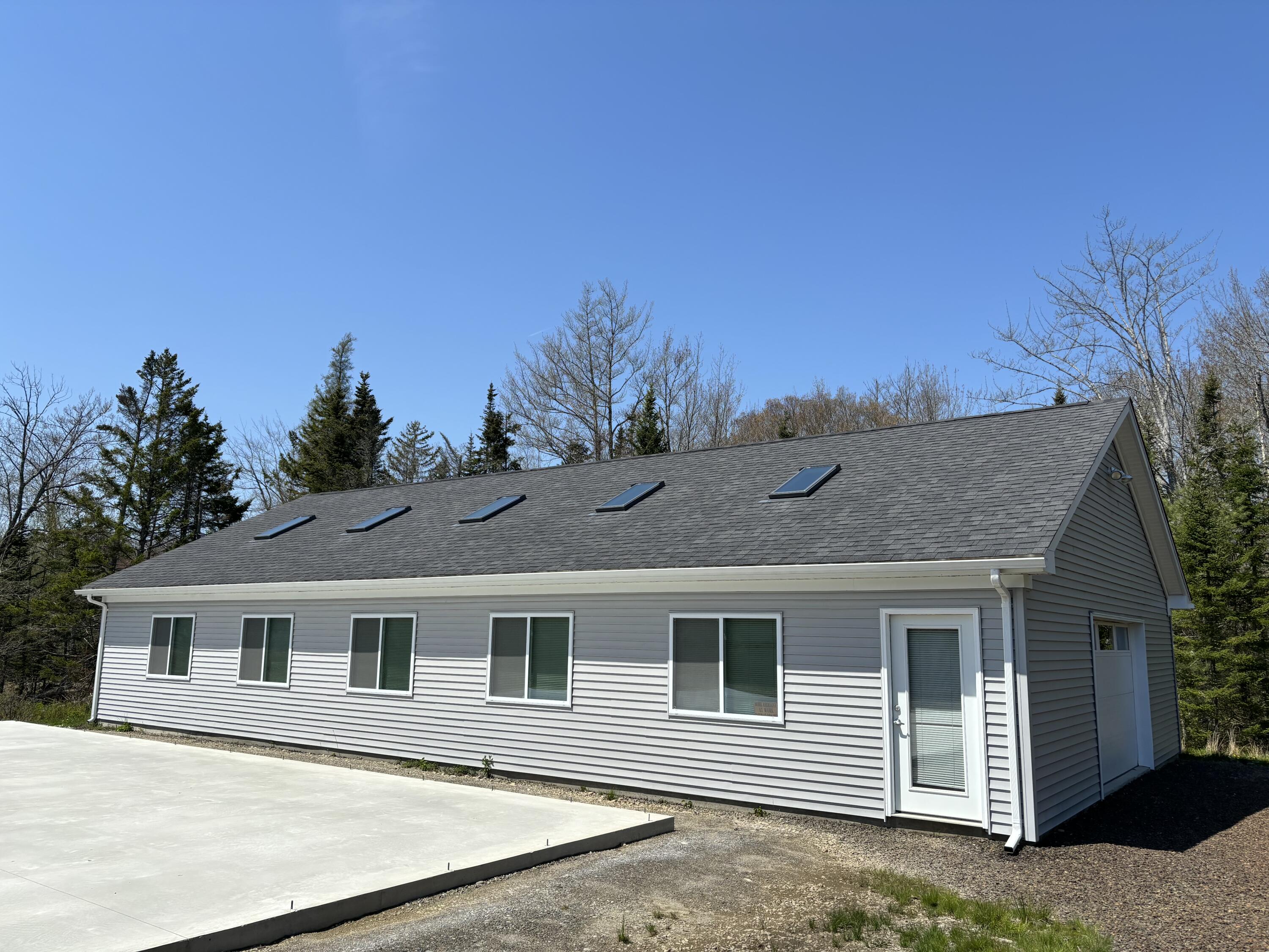 22 Sawblade Road South Thomaston ME 04858