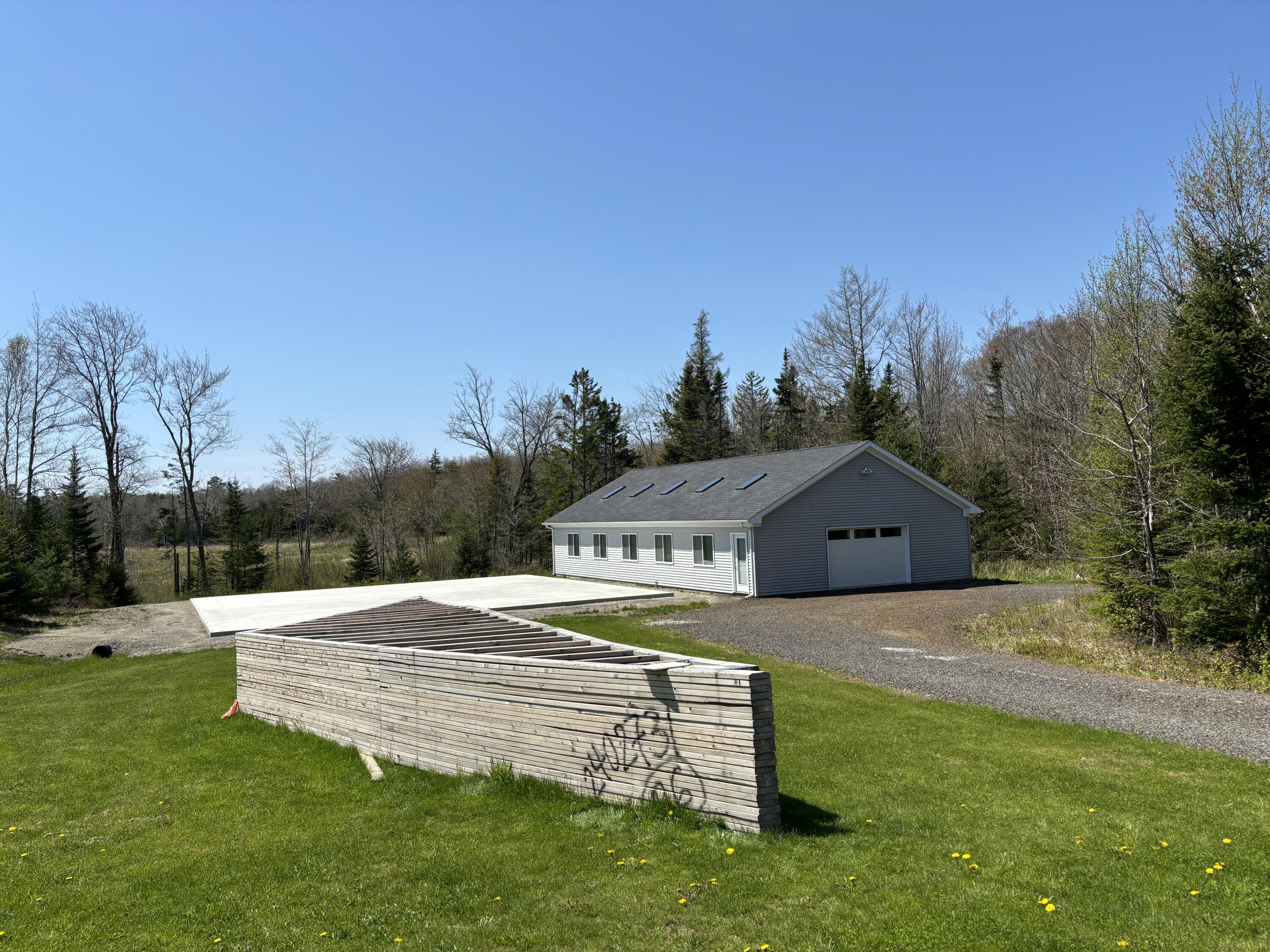 22 Sawblade Road South Thomaston ME 04858