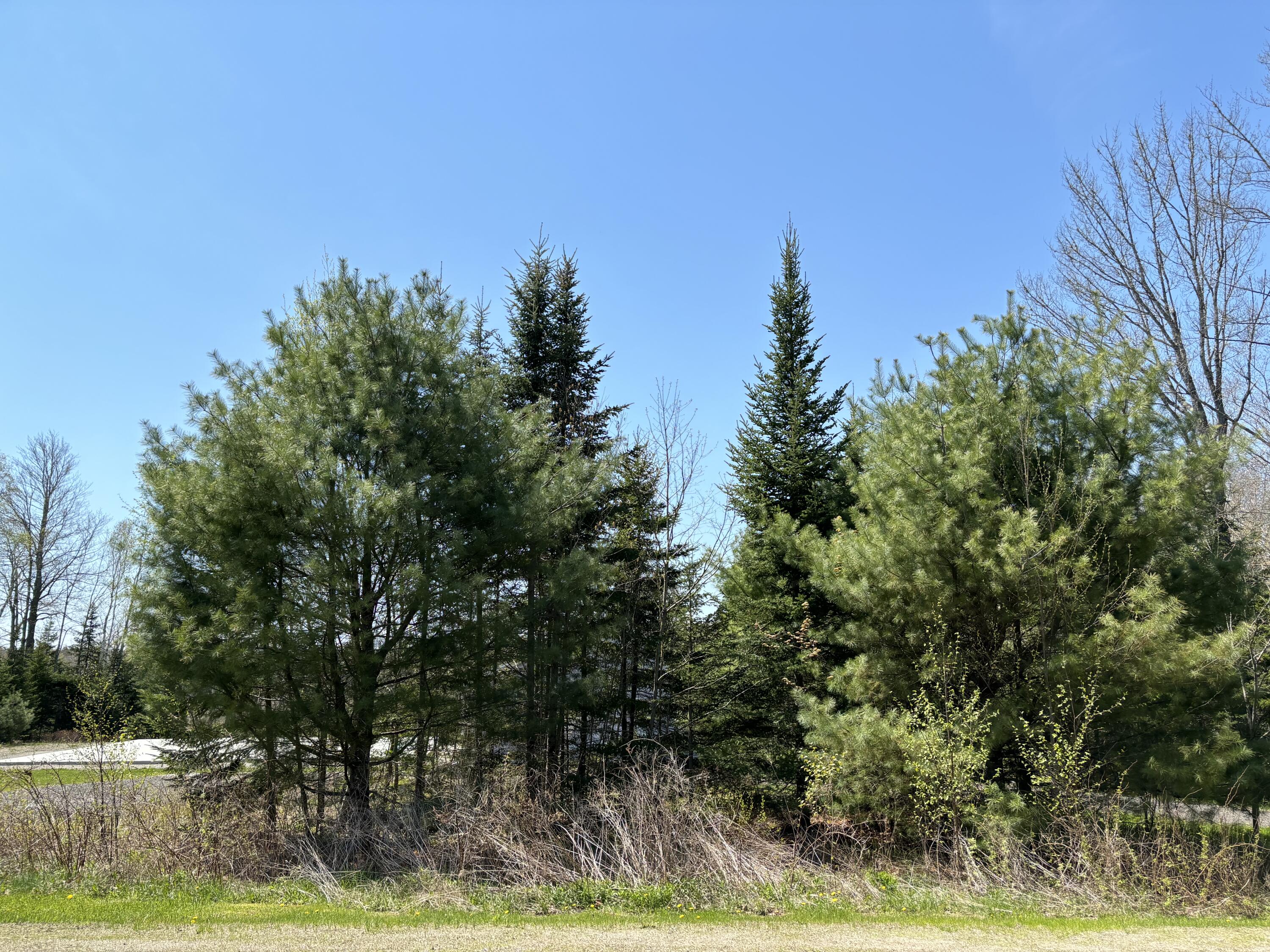 22 Sawblade Road South Thomaston ME 04858