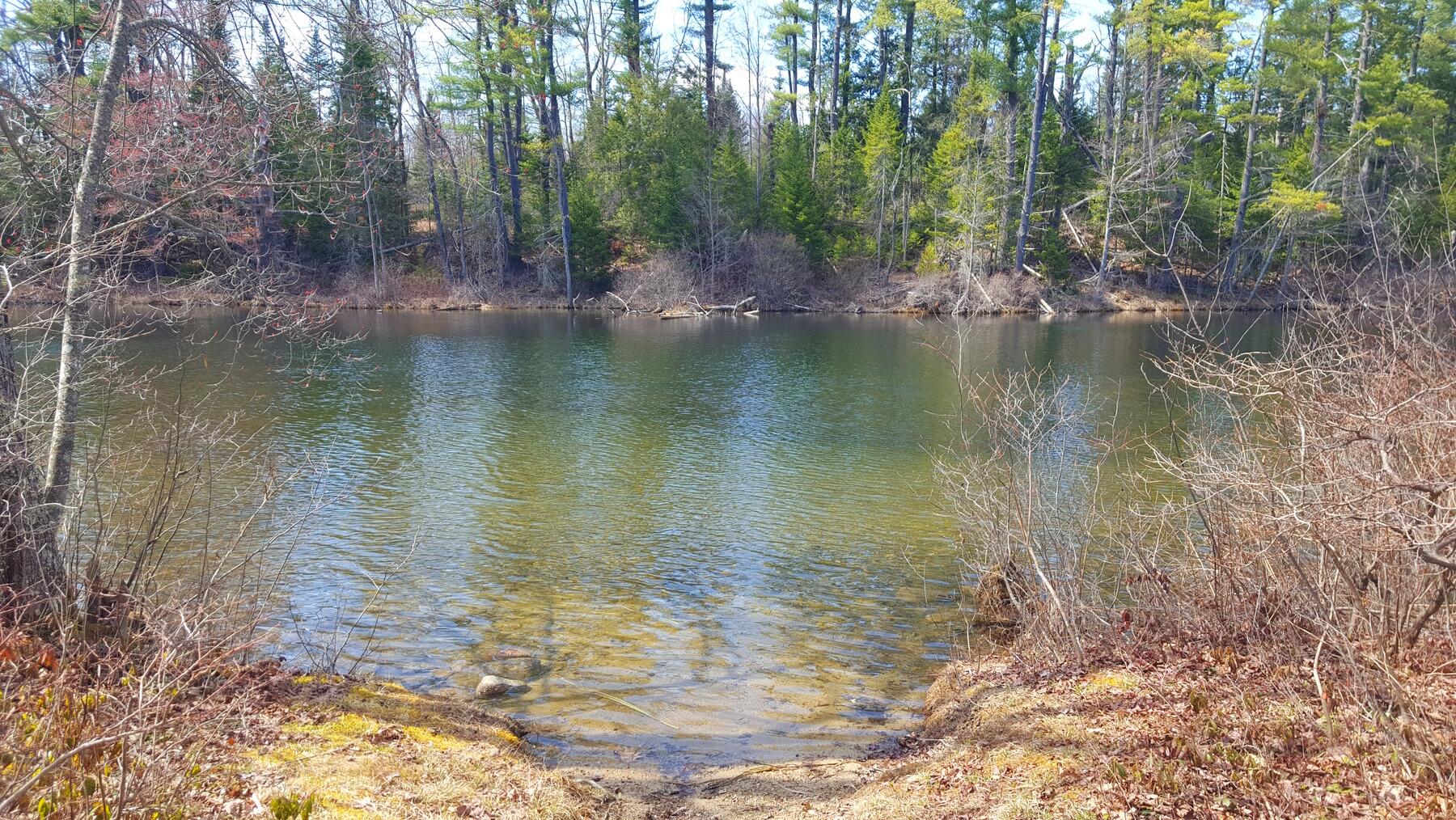594 River Road Windham ME 04062