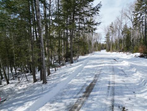 8 Twin Springs Lane Lincoln ME 04457