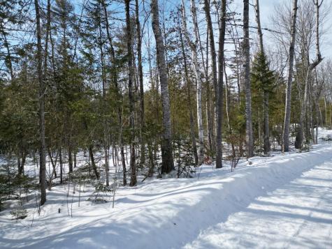 8 Twin Springs Lane Lincoln ME 04457