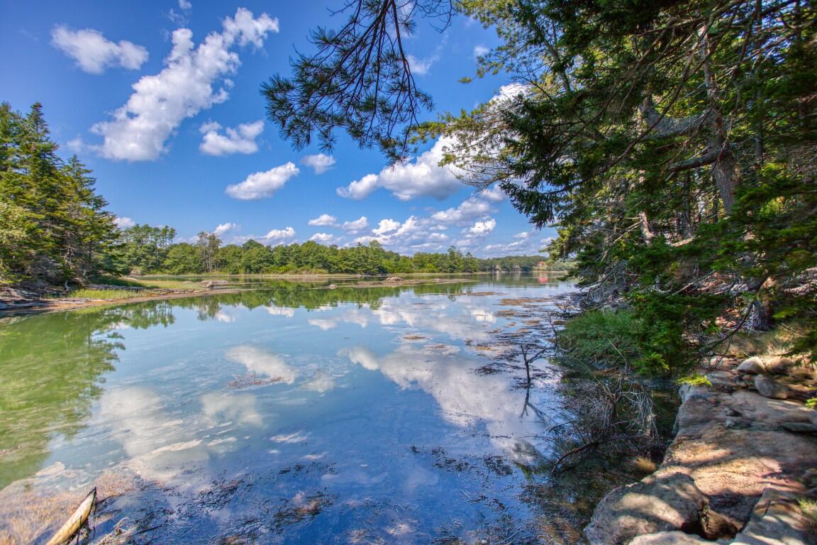 44-4 Windrush Lane Boothbay ME 04537