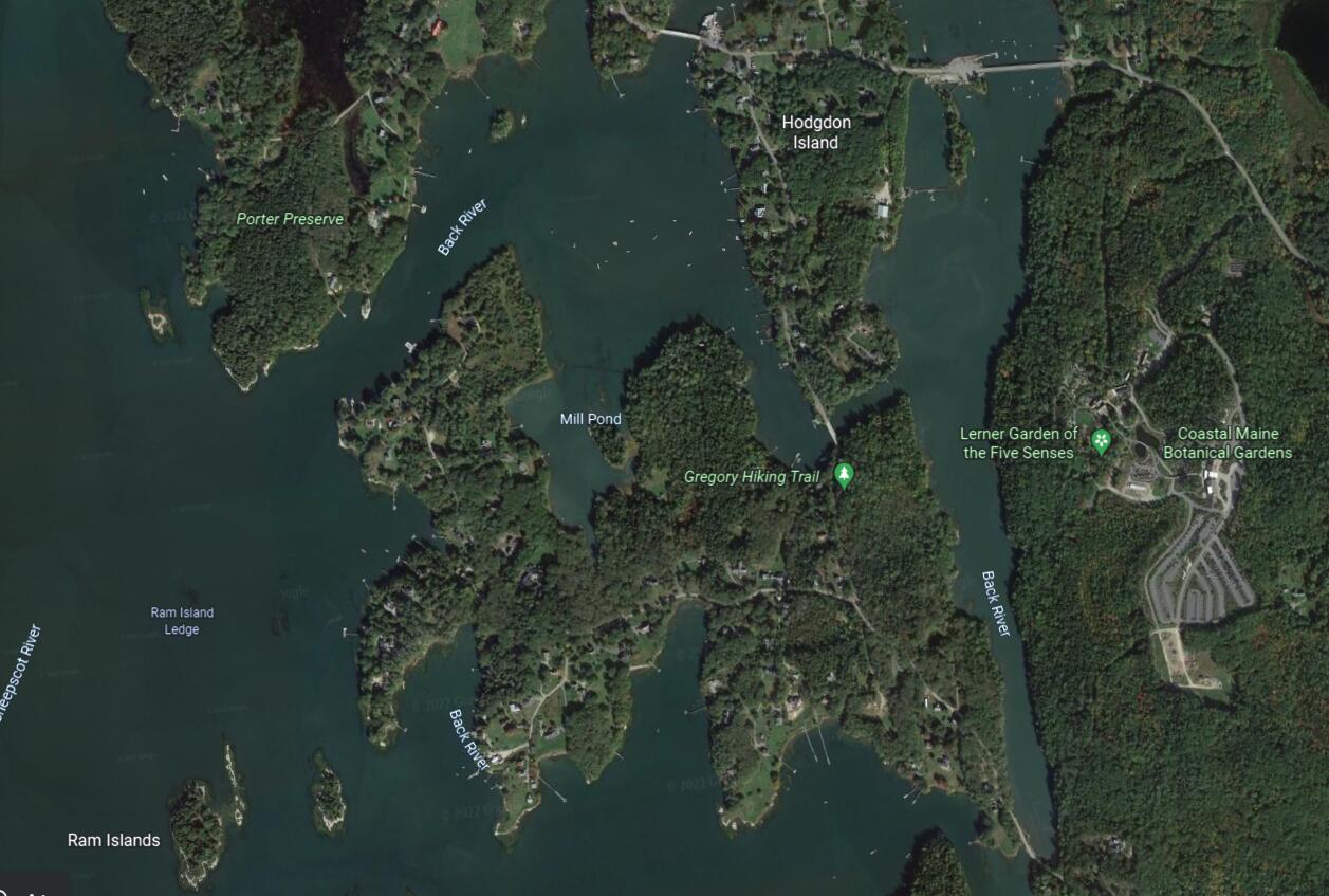 44-4 Windrush Lane Boothbay ME 04537