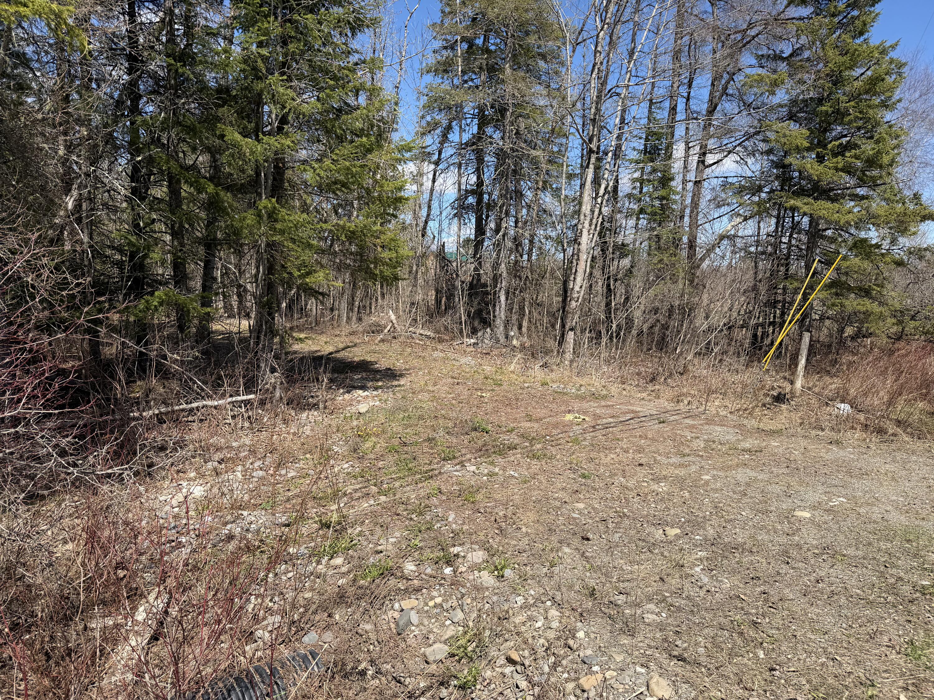 193 West Road Bradford ME 04410