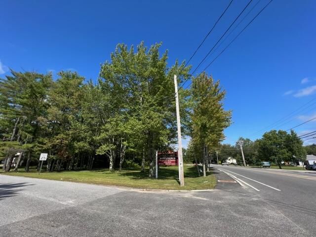 118 Main Street Topsham ME 04086