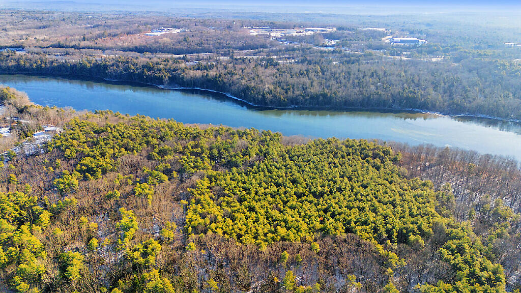 Lot Tba Pond Road West Gardiner ME 04345