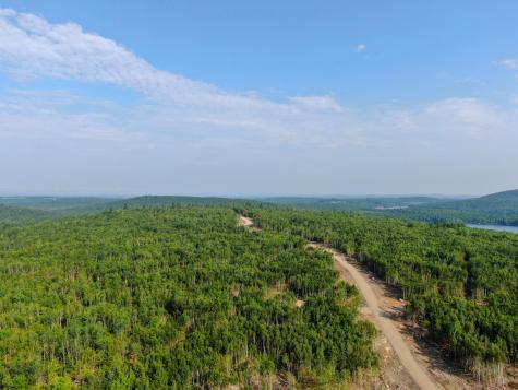 6 Overlook Drive Lincoln ME 04457