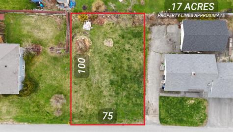 21 Ventura Street Lewiston ME 04240