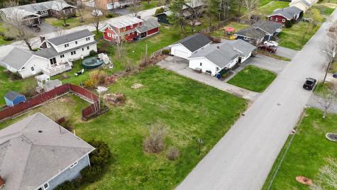21 Ventura Street Lewiston ME 04240